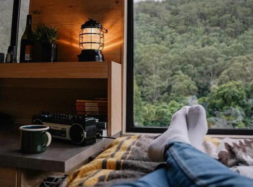 Wild & Secluded Off-Grid Cabin Retreat - Heike