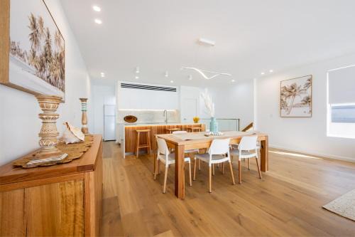 Pure Adrift Woolgoolga Beach Houses