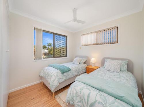 9 Rowell Street Battery Hill QLD