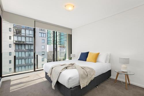 Complete Host Capri Apartments