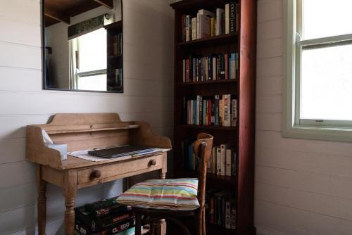 Luxury Cabin Bawley Ridge Farm, dog friendly