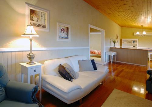 Barrington Hideaway- River Cottages