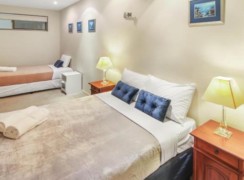 Space Holiday Apartments